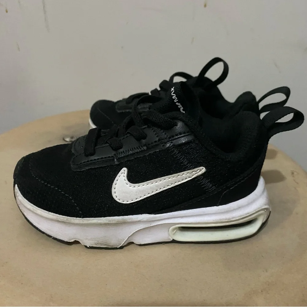 Nike Kids Black Sneakers with White Swoosh